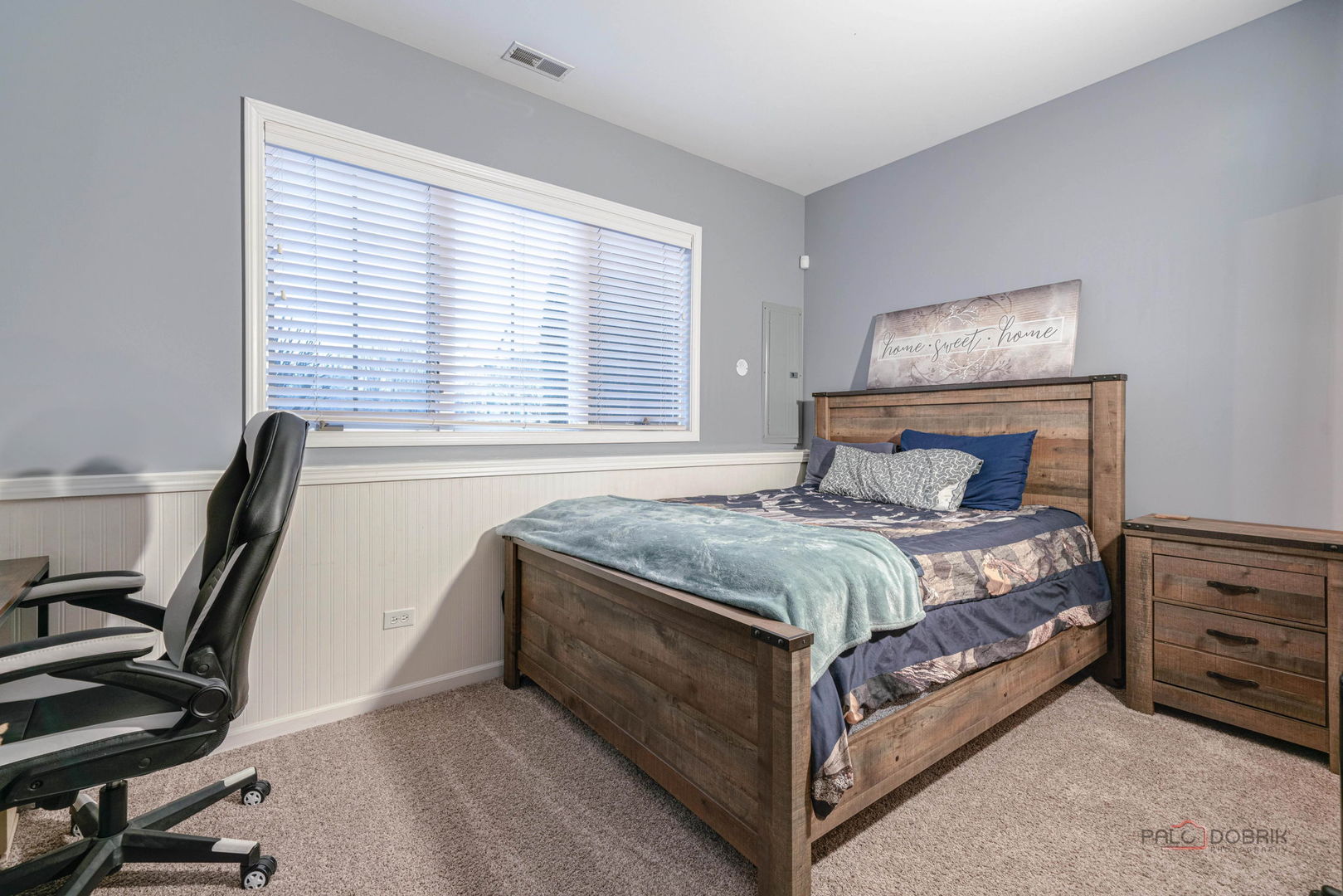 285 Regency Court Unit B Court Property Photo 15