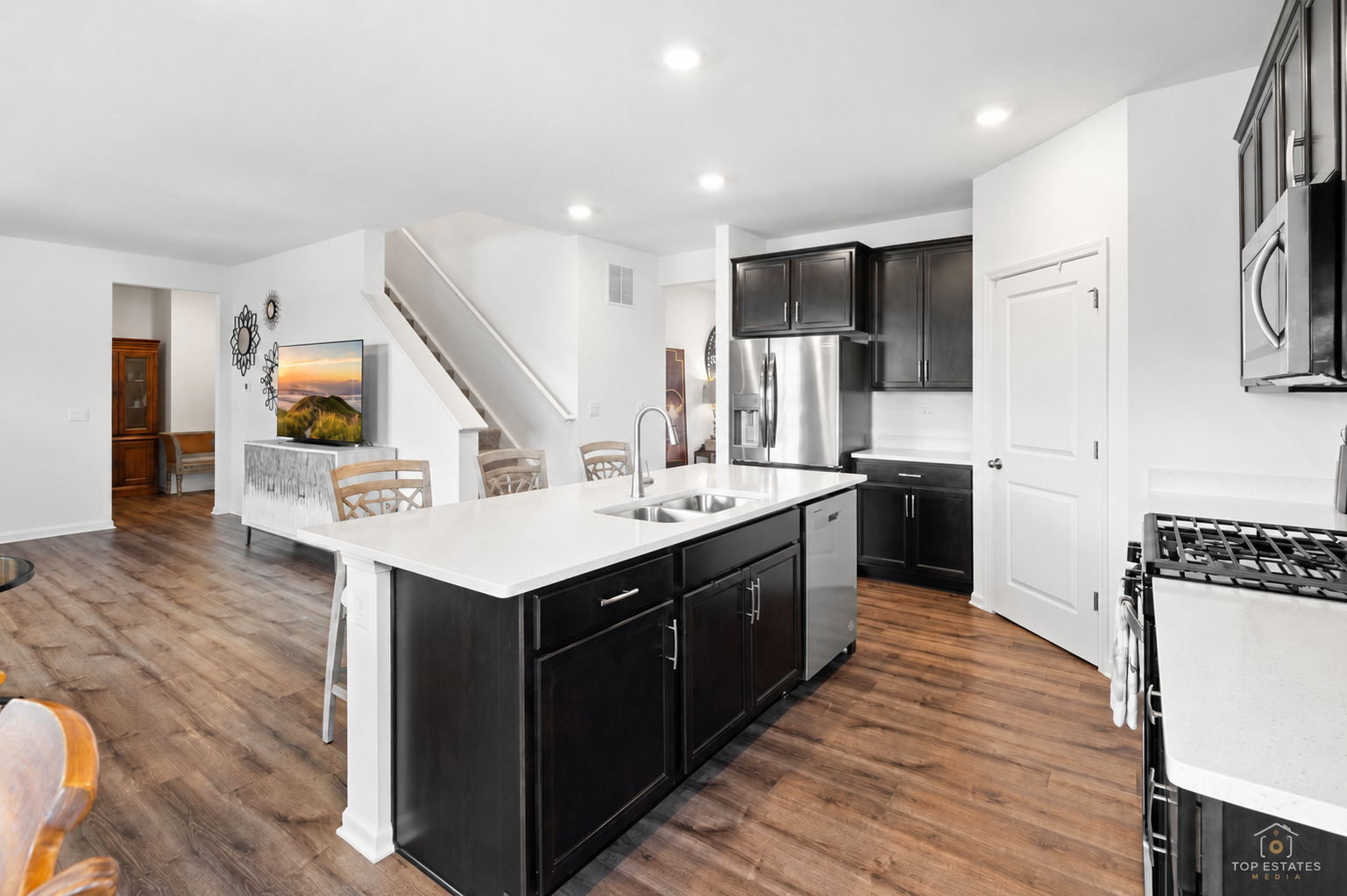 695 Kentshire Circle Property Photo 19