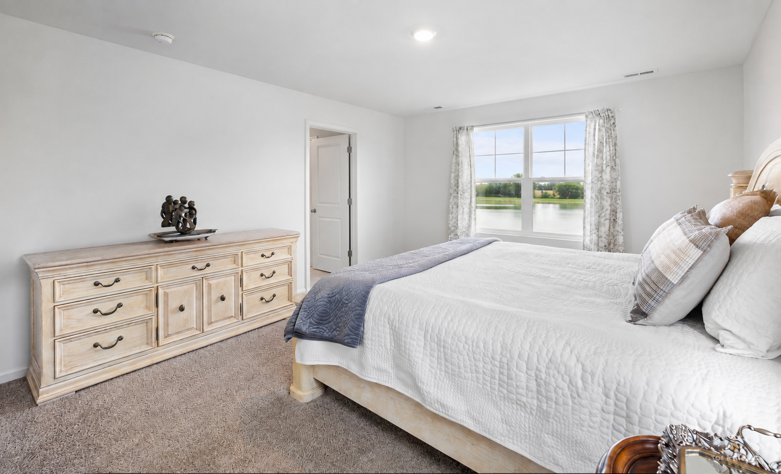 695 Kentshire Circle Property Photo 30
