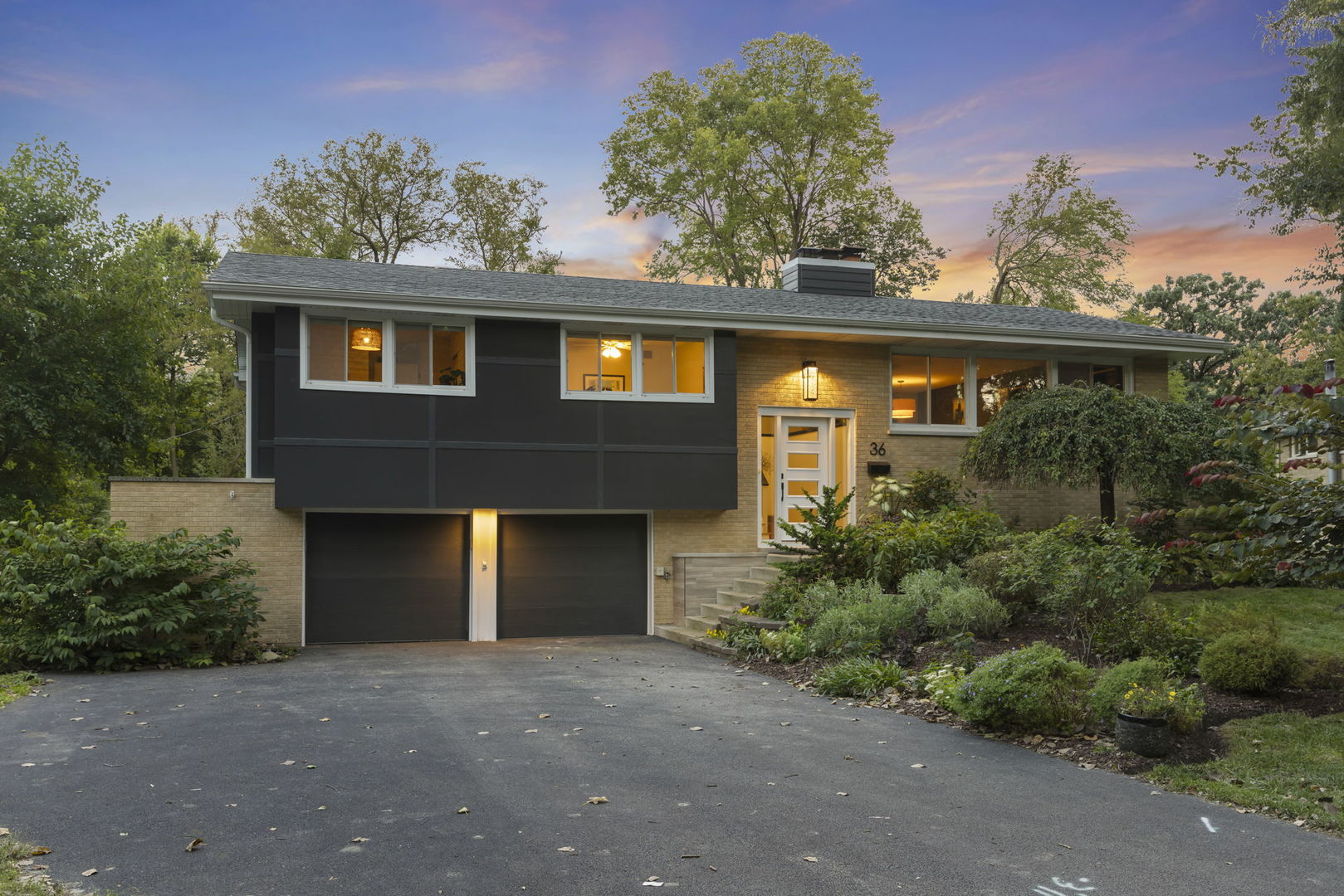 36 Golden Larch Court Property Photo 1