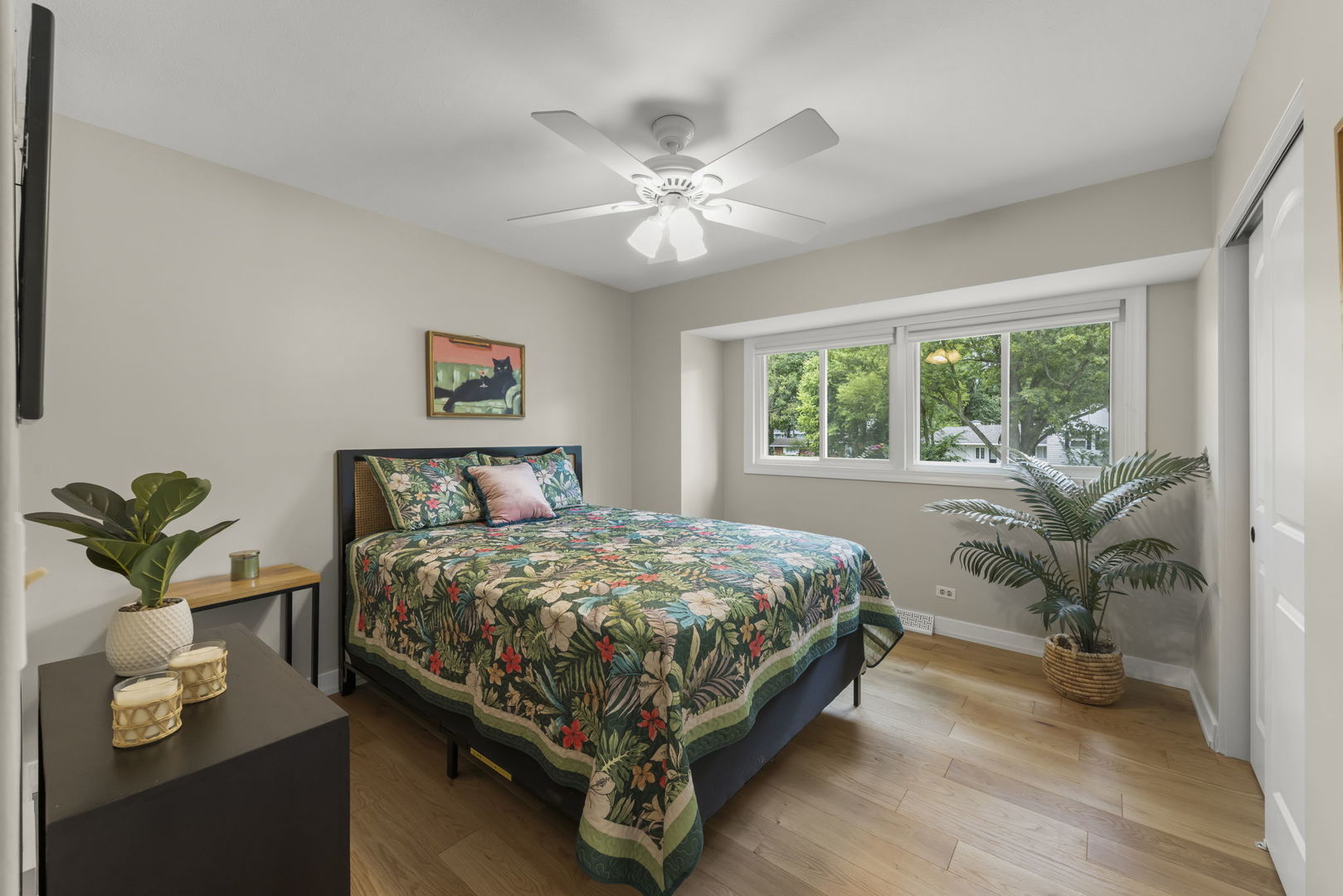 36 Golden Larch Court Property Photo 16