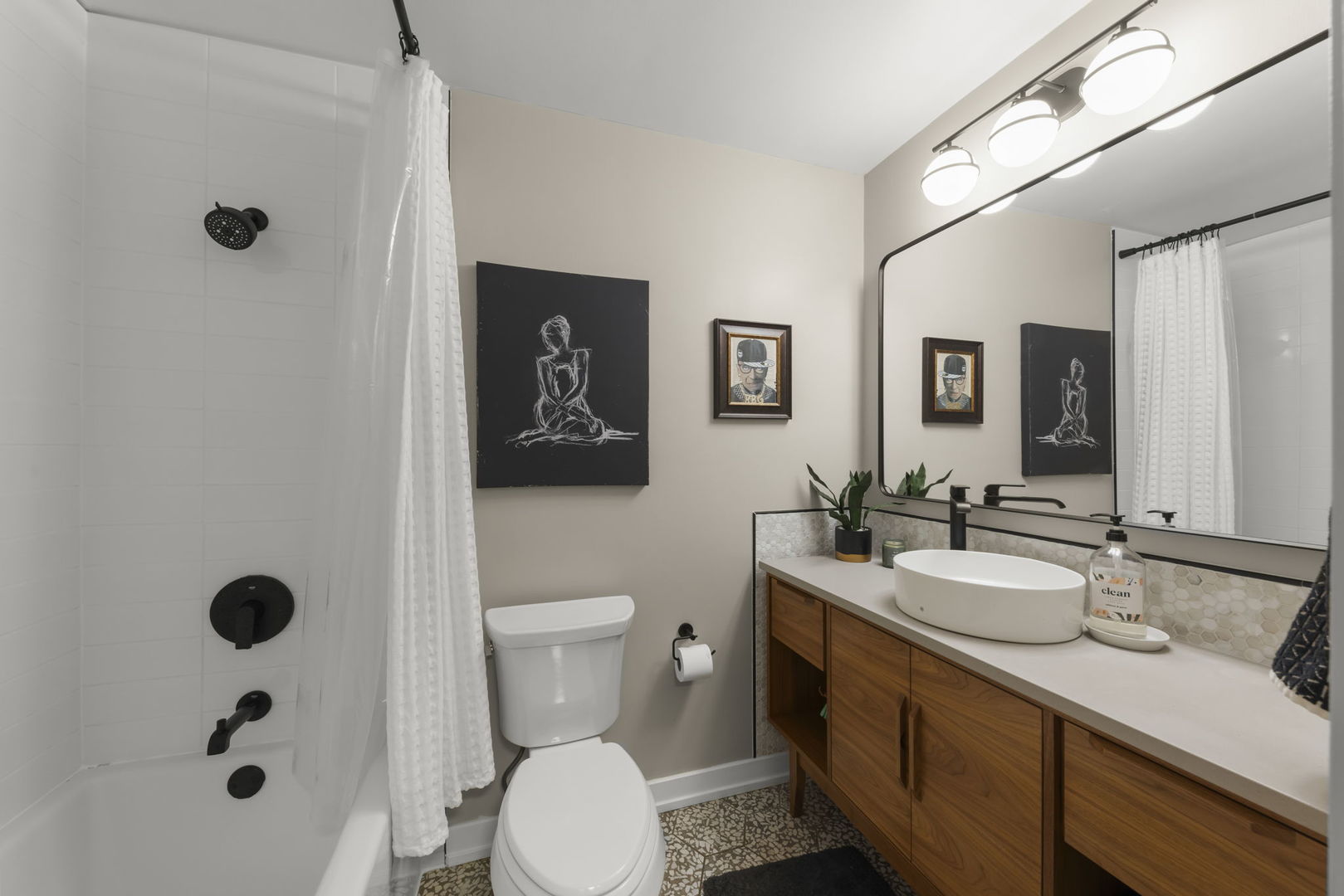 36 Golden Larch Court Property Photo 18