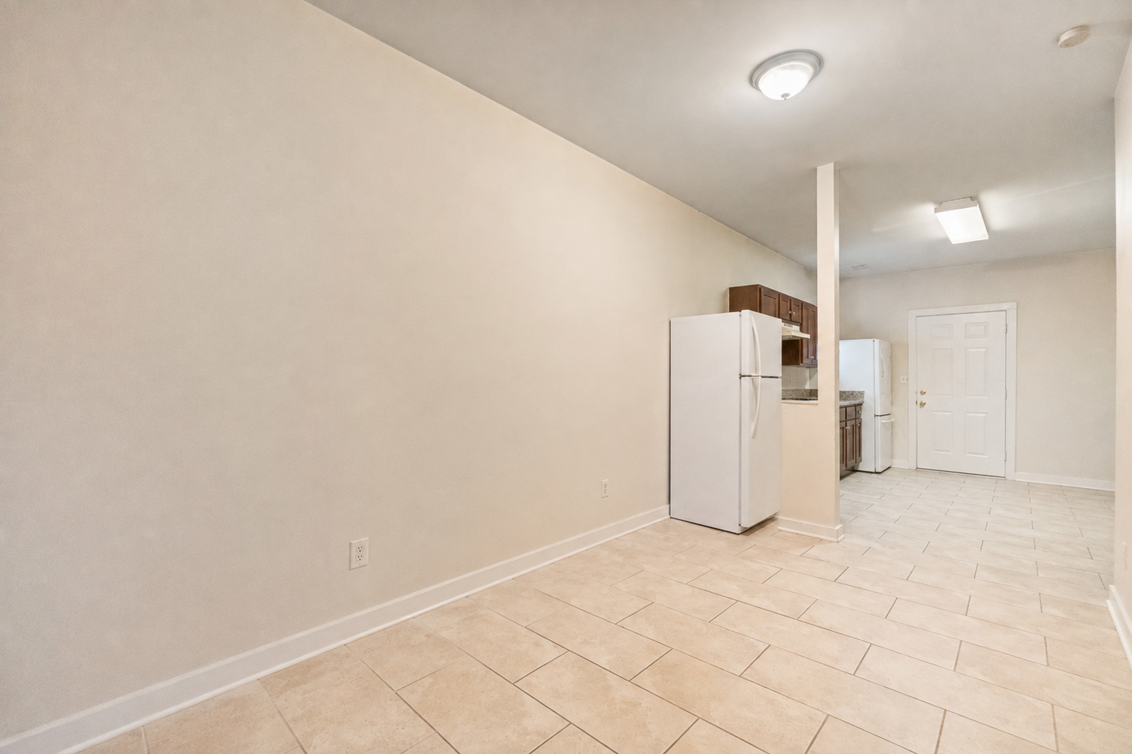 2753 W 38th Street Property Photo 18