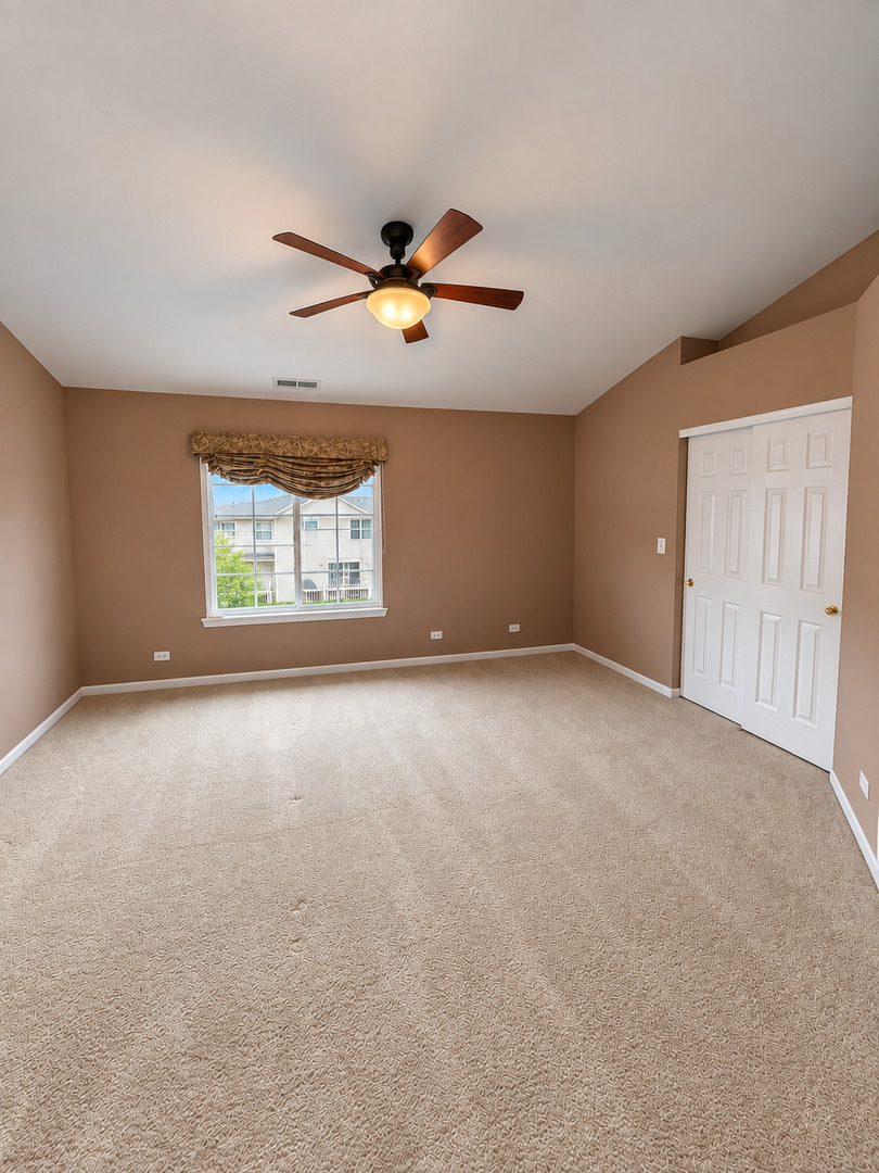 527 Cary Woods Circle Property Photo 9