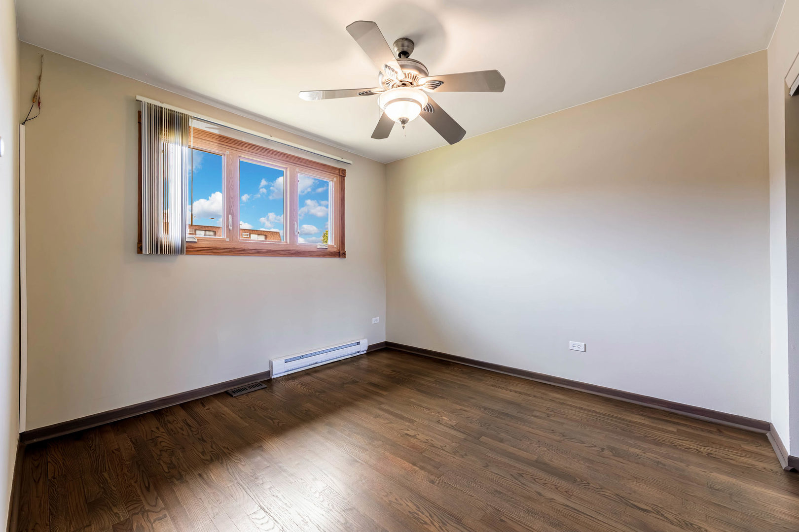 7546 S Cork Avenue Property Photo 10