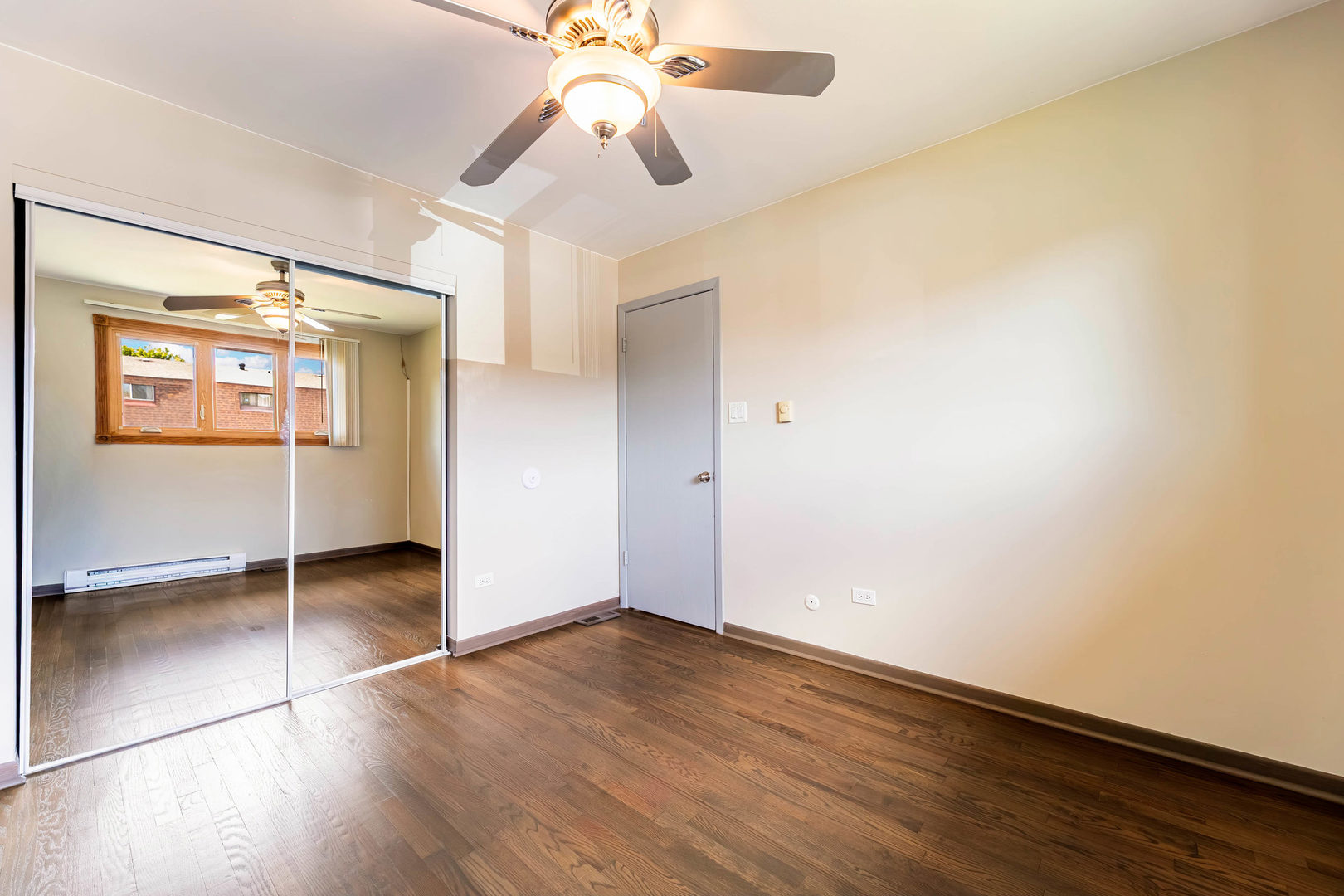 7546 S Cork Avenue Property Photo 11