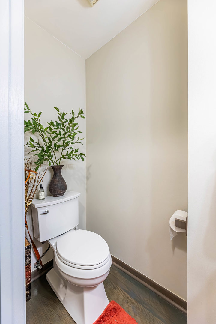 7546 S Cork Avenue Property Photo 12