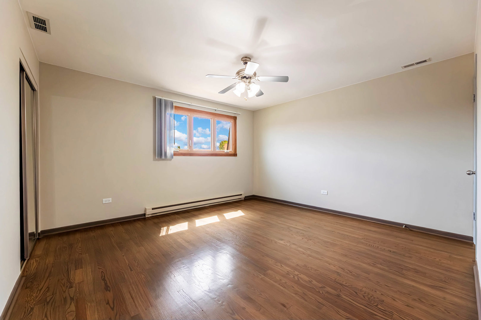 7546 S Cork Avenue Property Photo 14