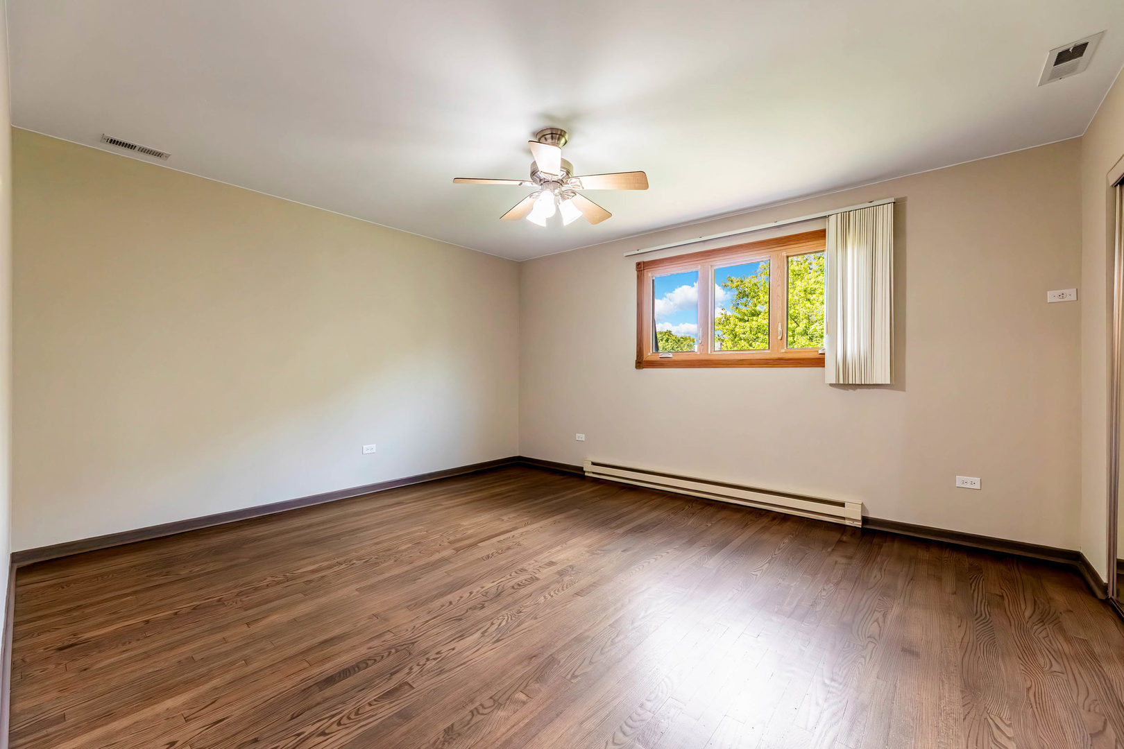 7546 S Cork Avenue Property Photo 18