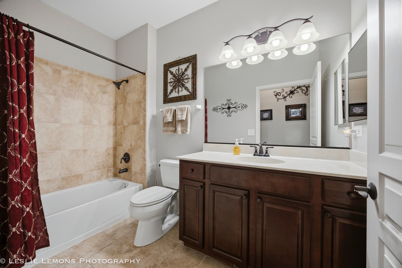 2929 Portage Street Property Photo 12