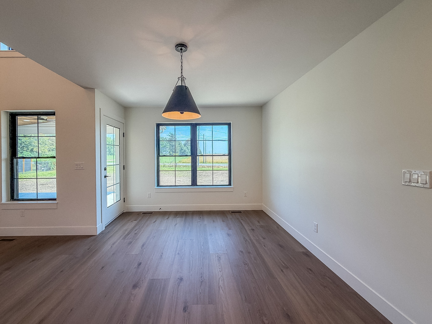 502 N Beacon Hill Circle Property Photo 34