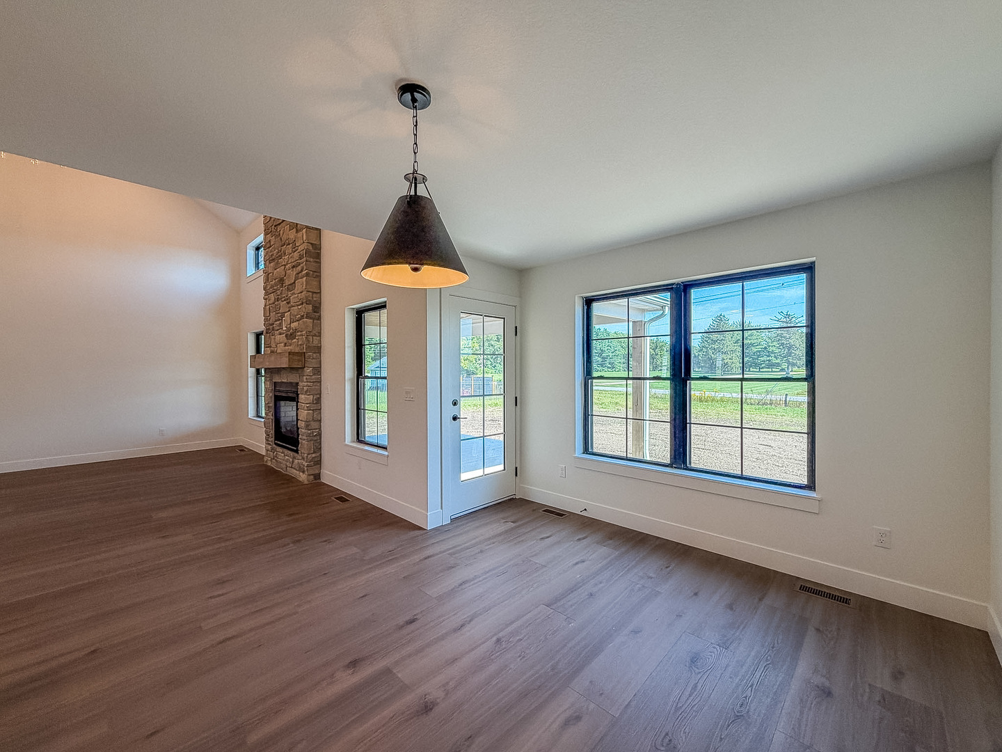 502 N Beacon Hill Circle Property Photo 36