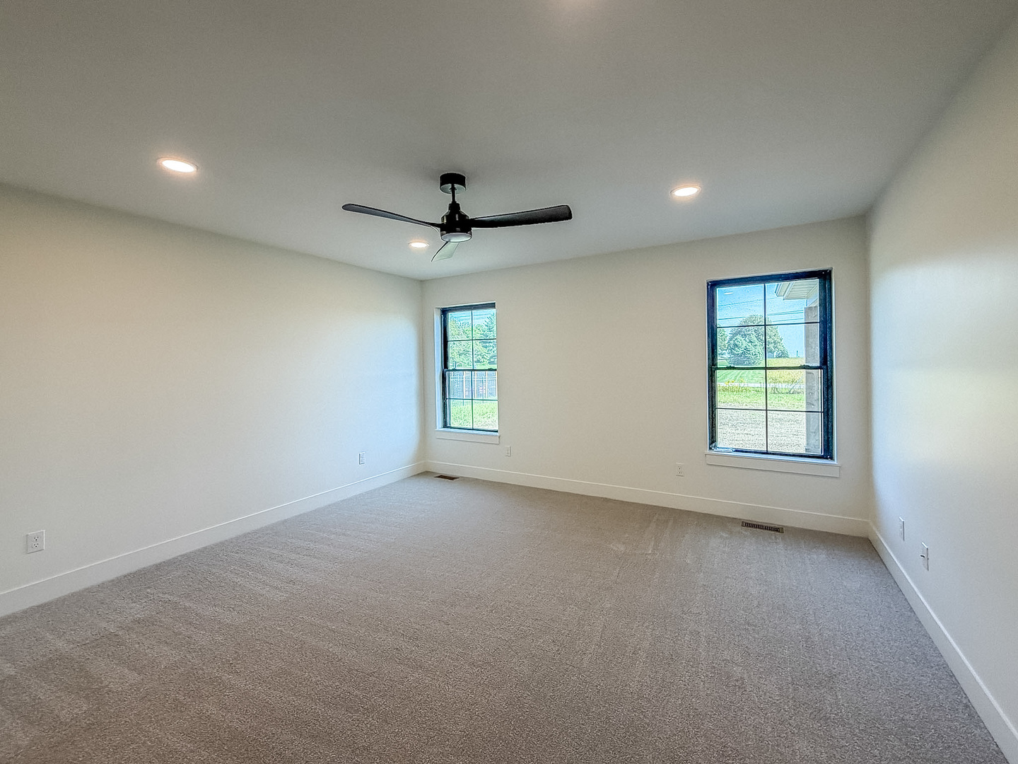 502 N Beacon Hill Circle Property Photo 48