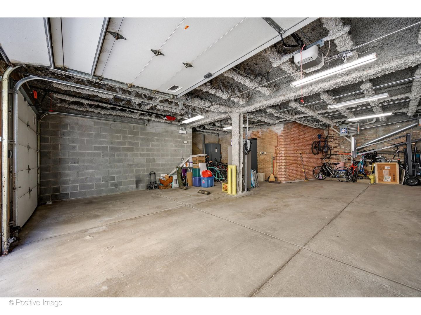 1919 S Prairie Avenue 3 Property Photo 30