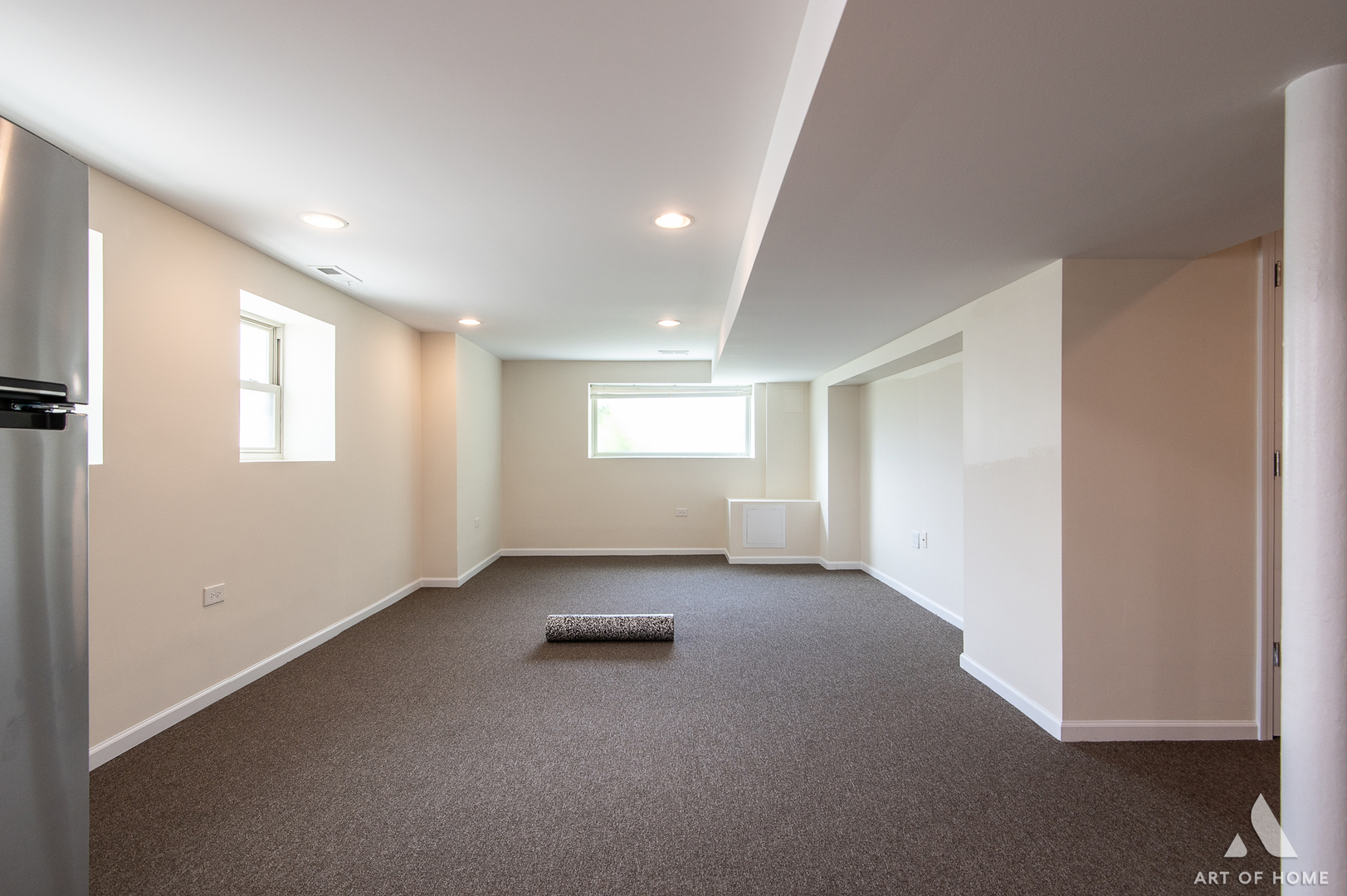 3301 N Kilbourn Avenue G Property Photo 4