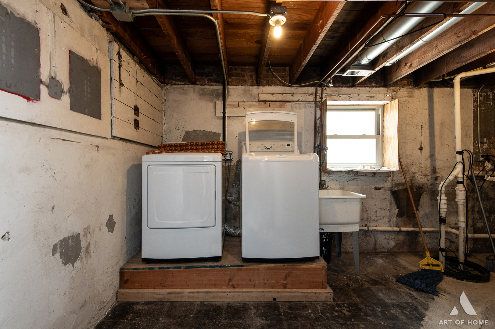 3301 N Kilbourn Avenue G Property Photo 11