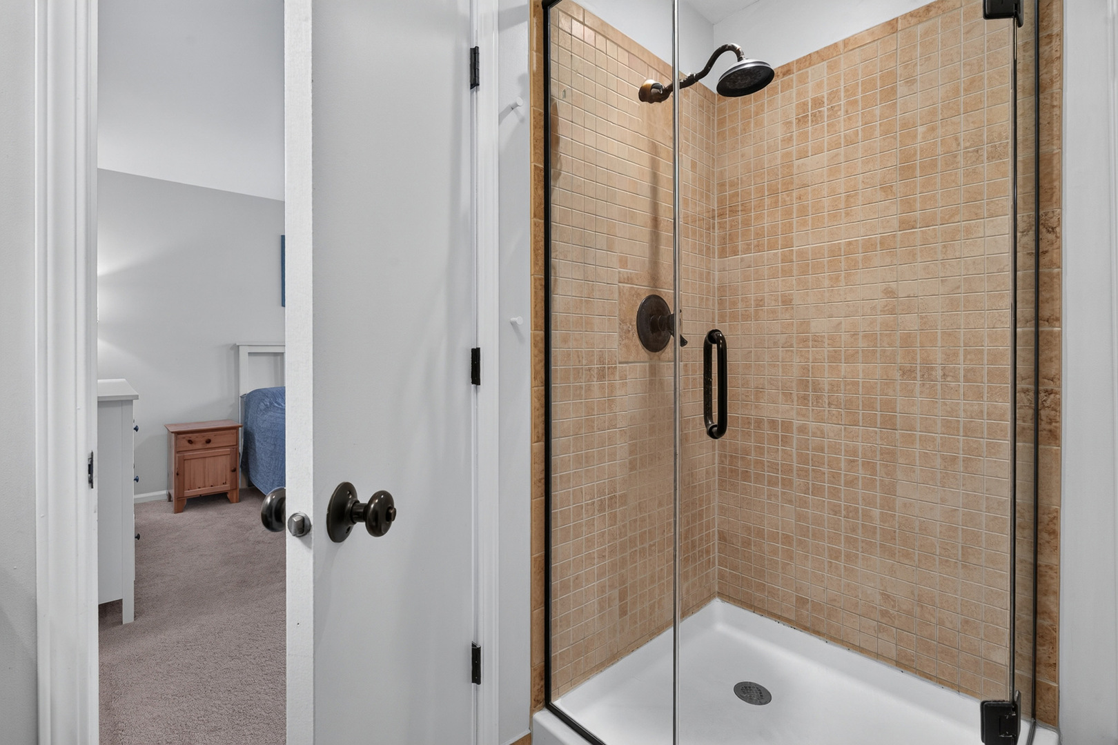 7243 Franklin Street B Property Photo 15