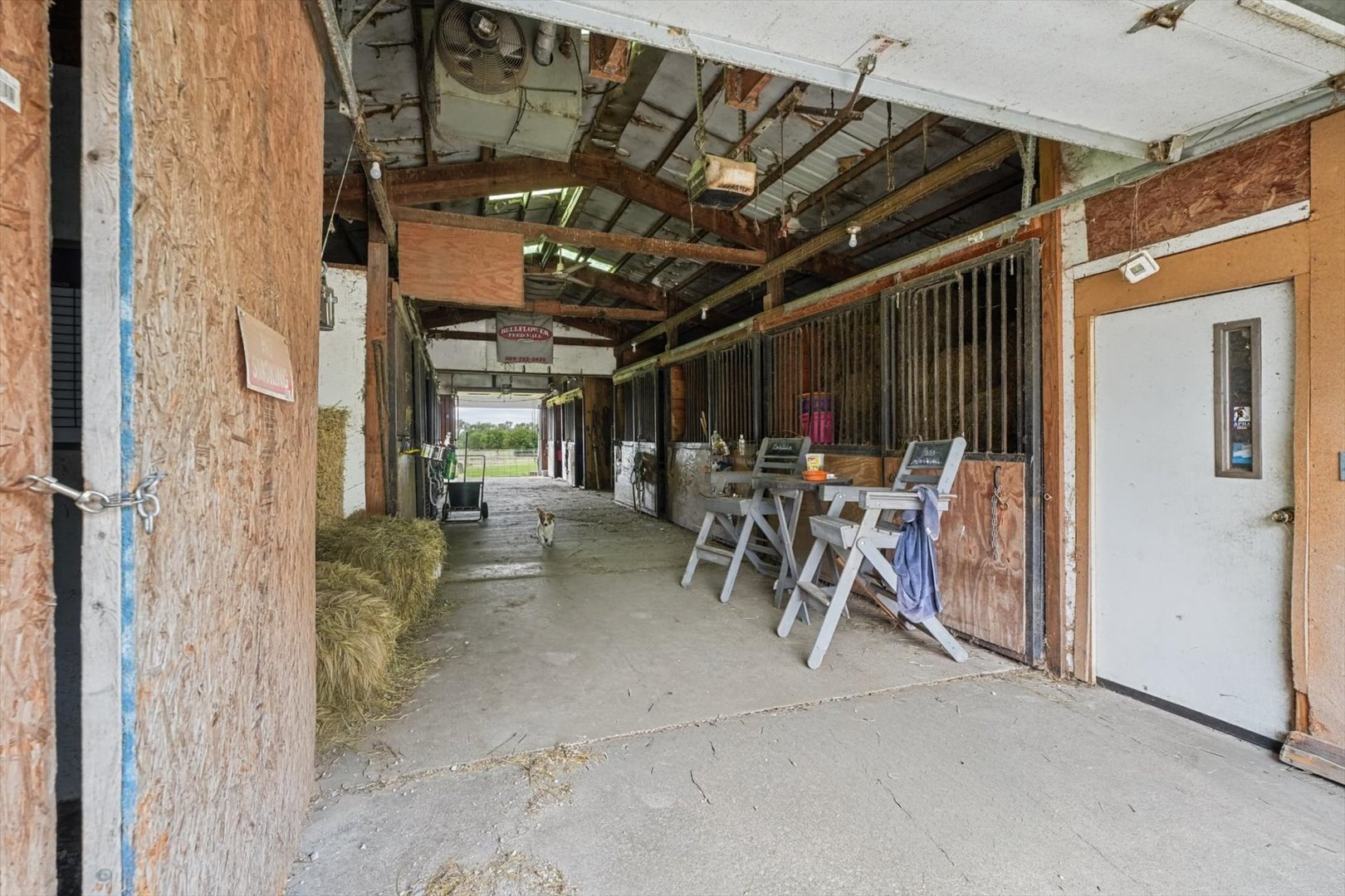 874 E 300n Road Property Photo 22
