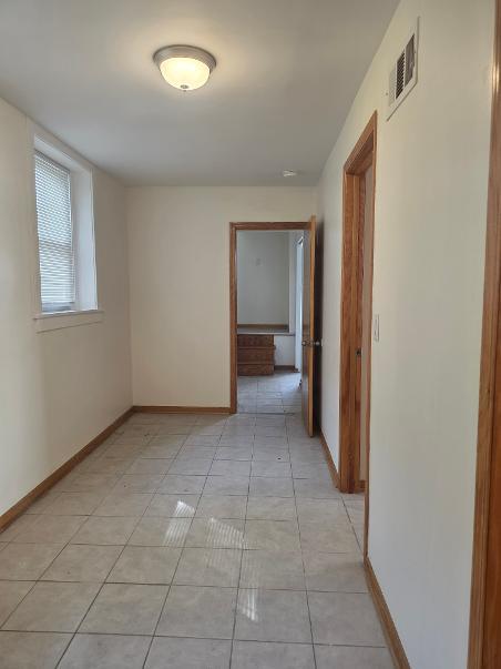 1643 W 35th Street Property Photo 16
