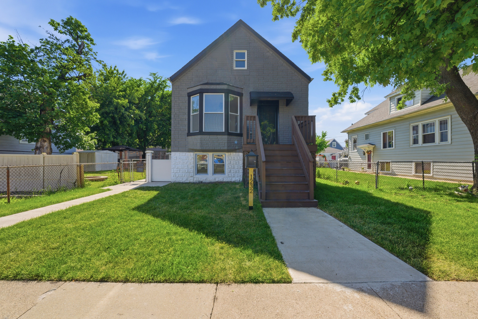 1232 Gunderson Avenue Property Photo 1