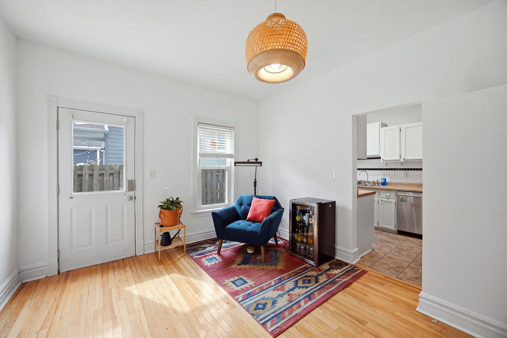 602 S 5th Avenue Property Photo 9