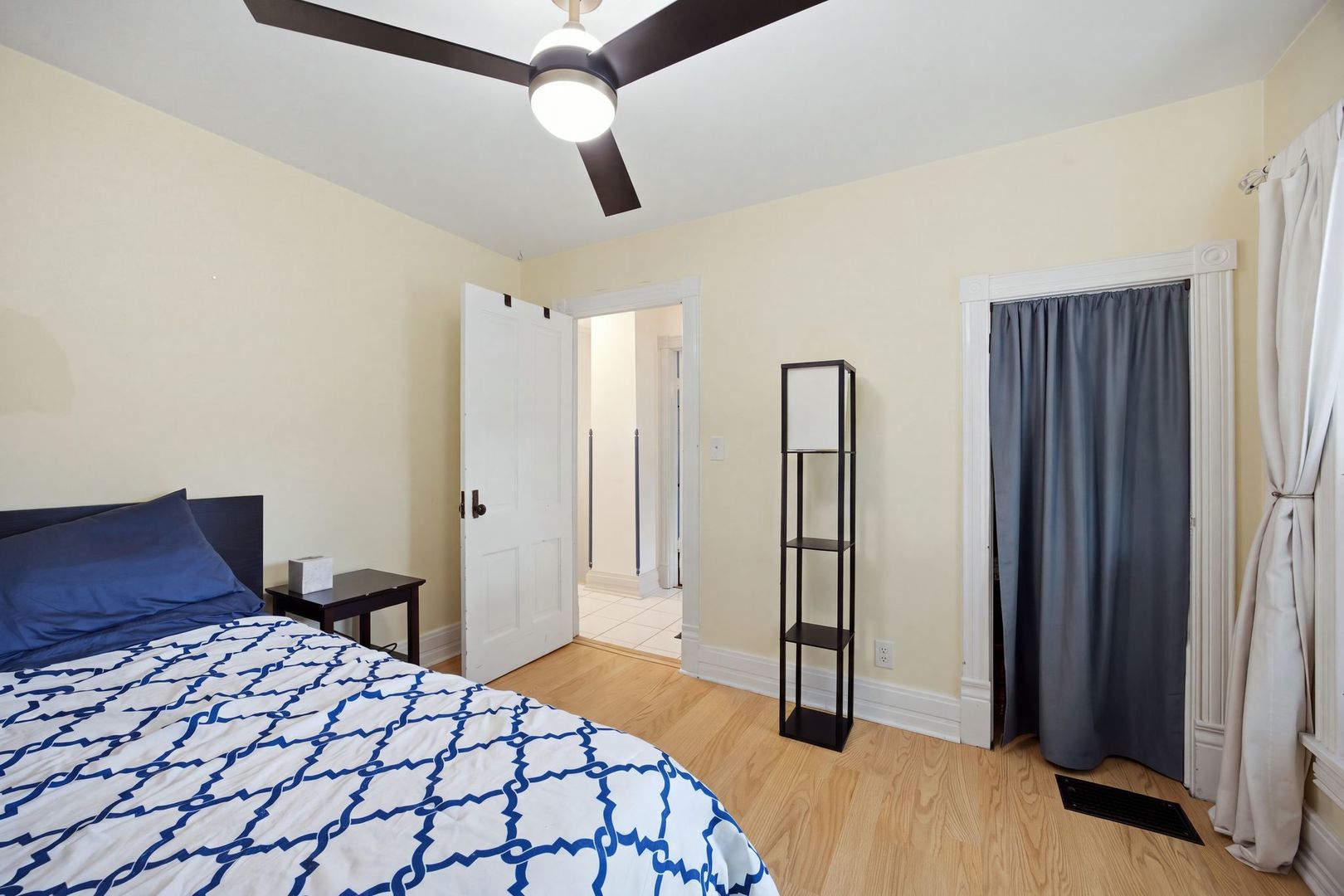 602 S 5th Avenue Property Photo 17