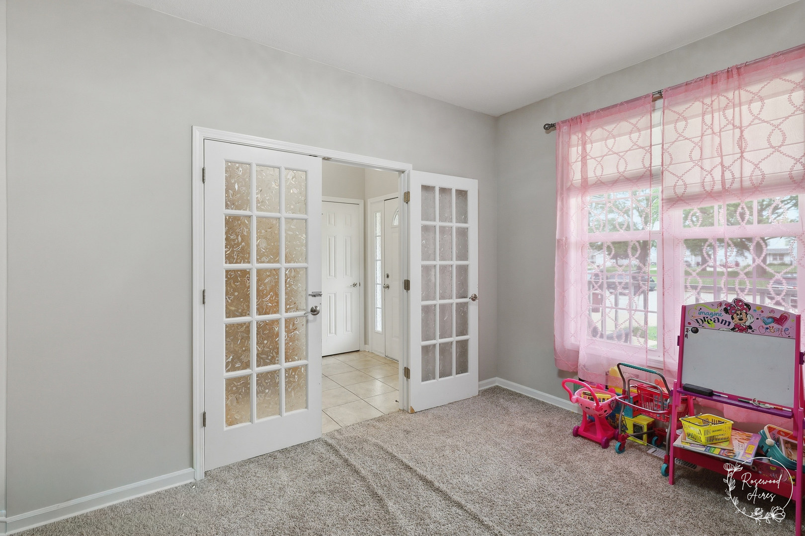 116 Diversatech Drive Property Photo 8