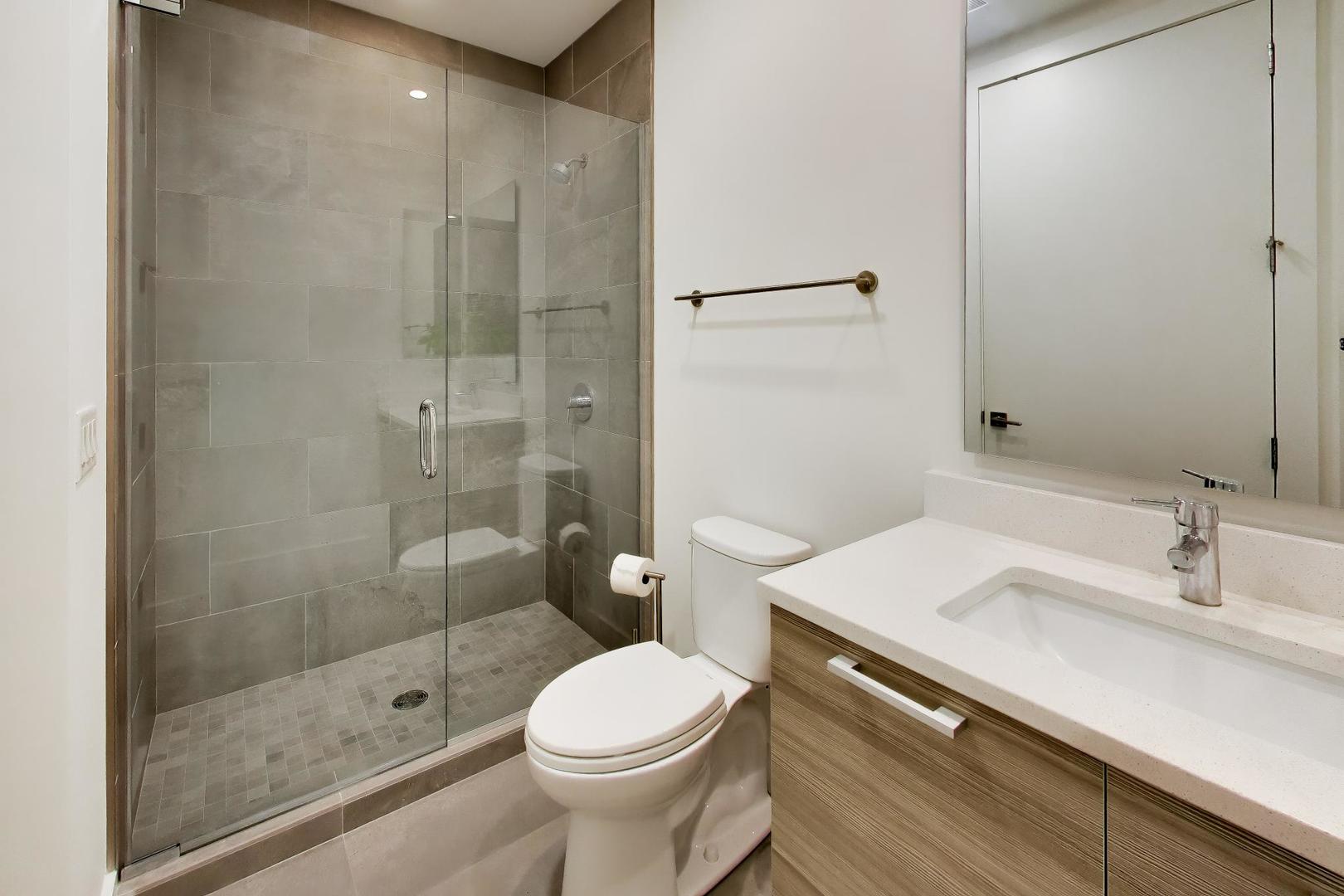 367 W Locust Street 305 Property Photo 15