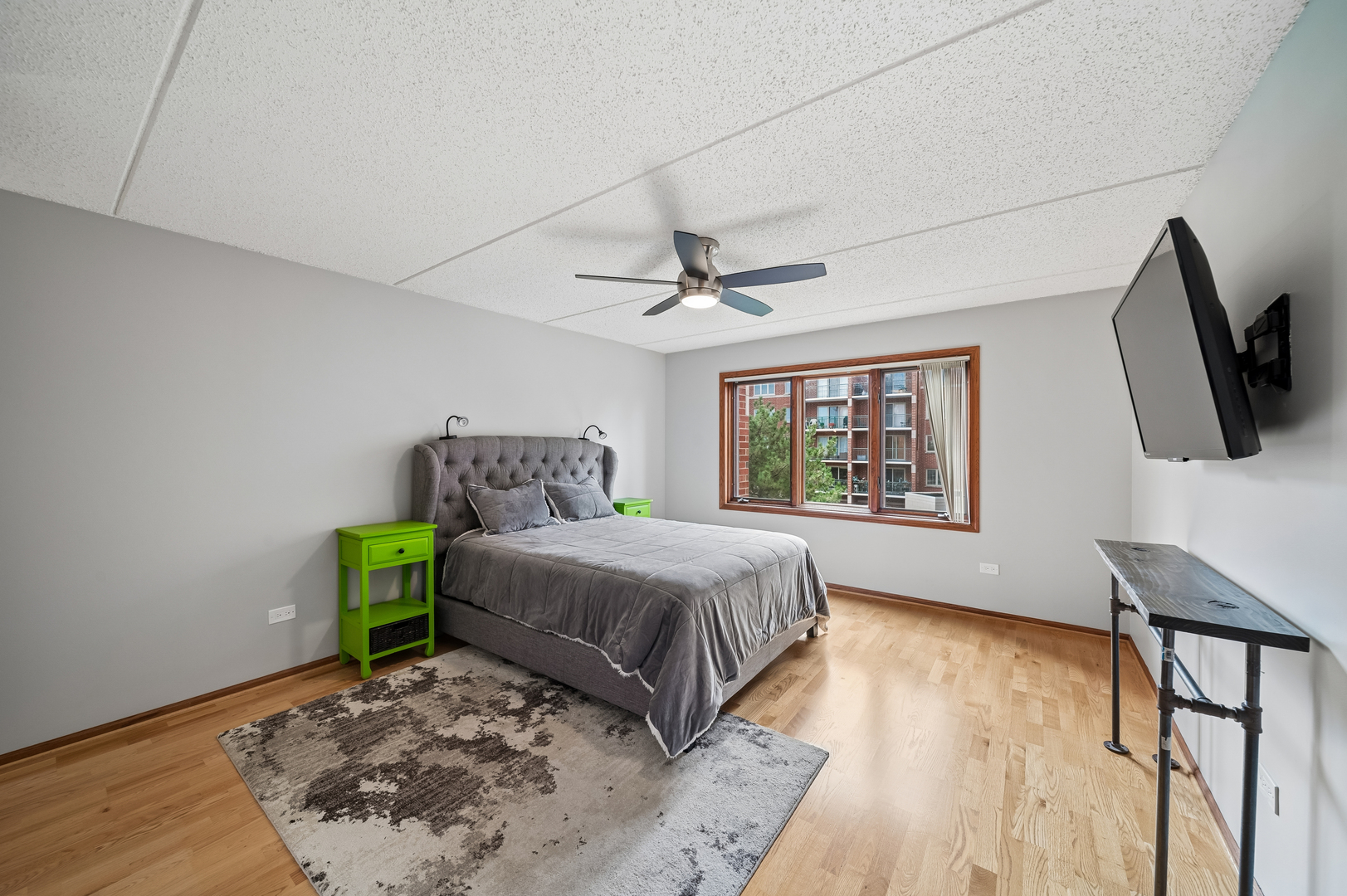 4160 N Natchez Avenue 307 Property Photo 10