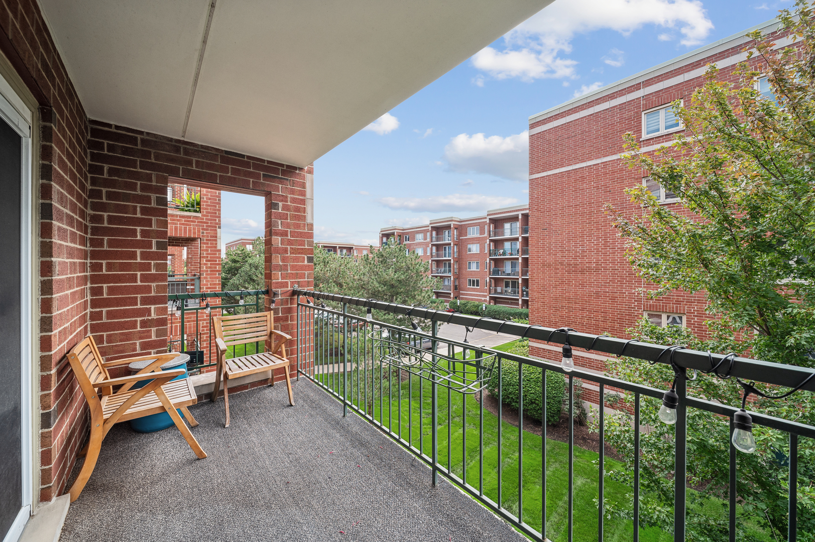 4160 N Natchez Avenue 307 Property Photo 17