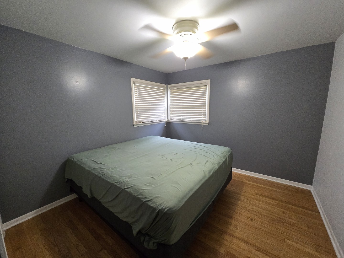 4942 138th Place Property Photo 10