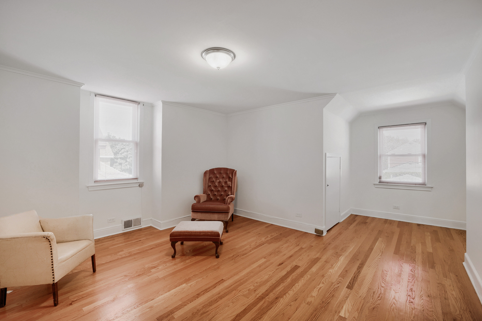 1619 N Normandy Avenue Property Photo 31