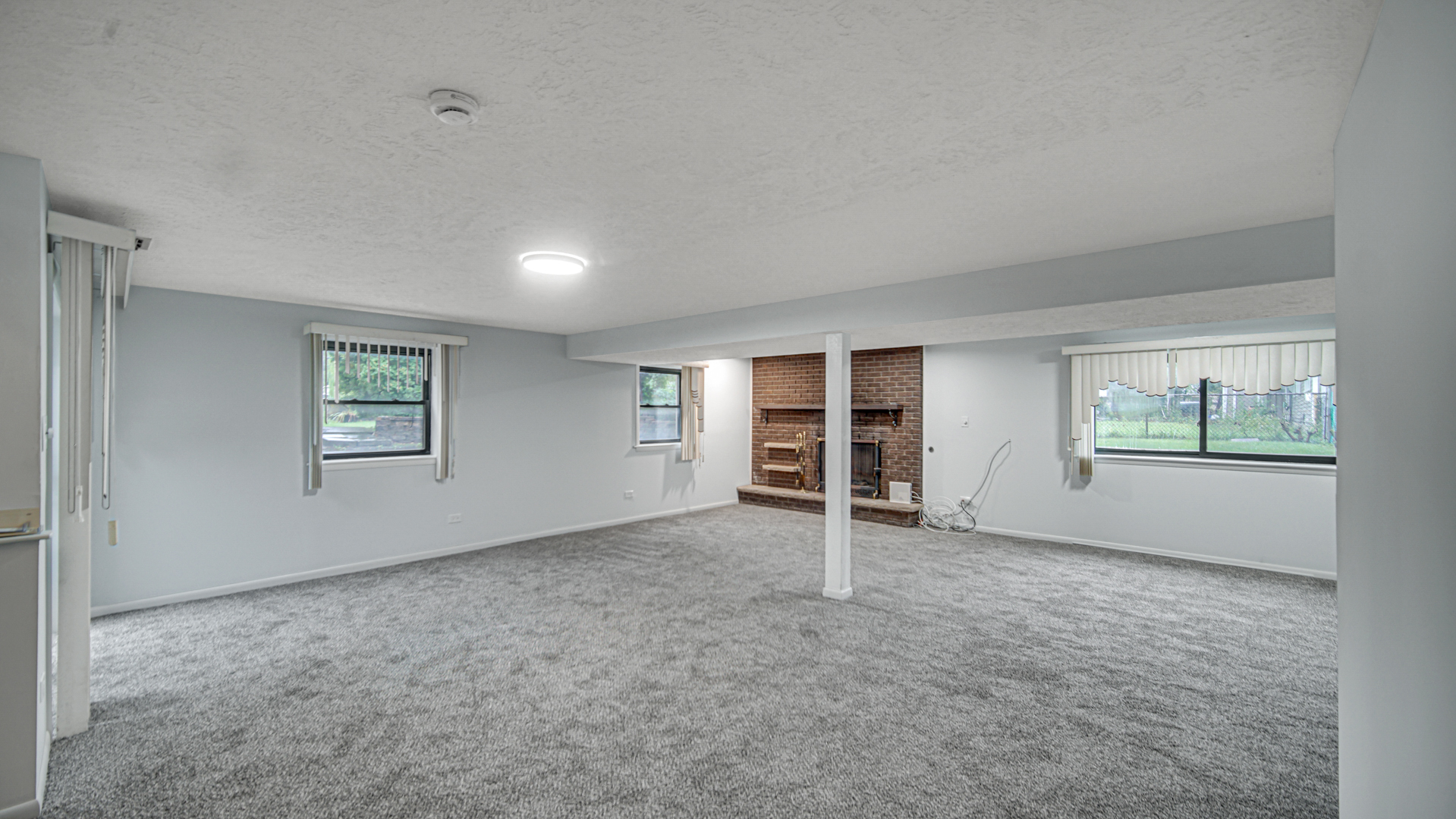 4431 187th Street Property Photo 10