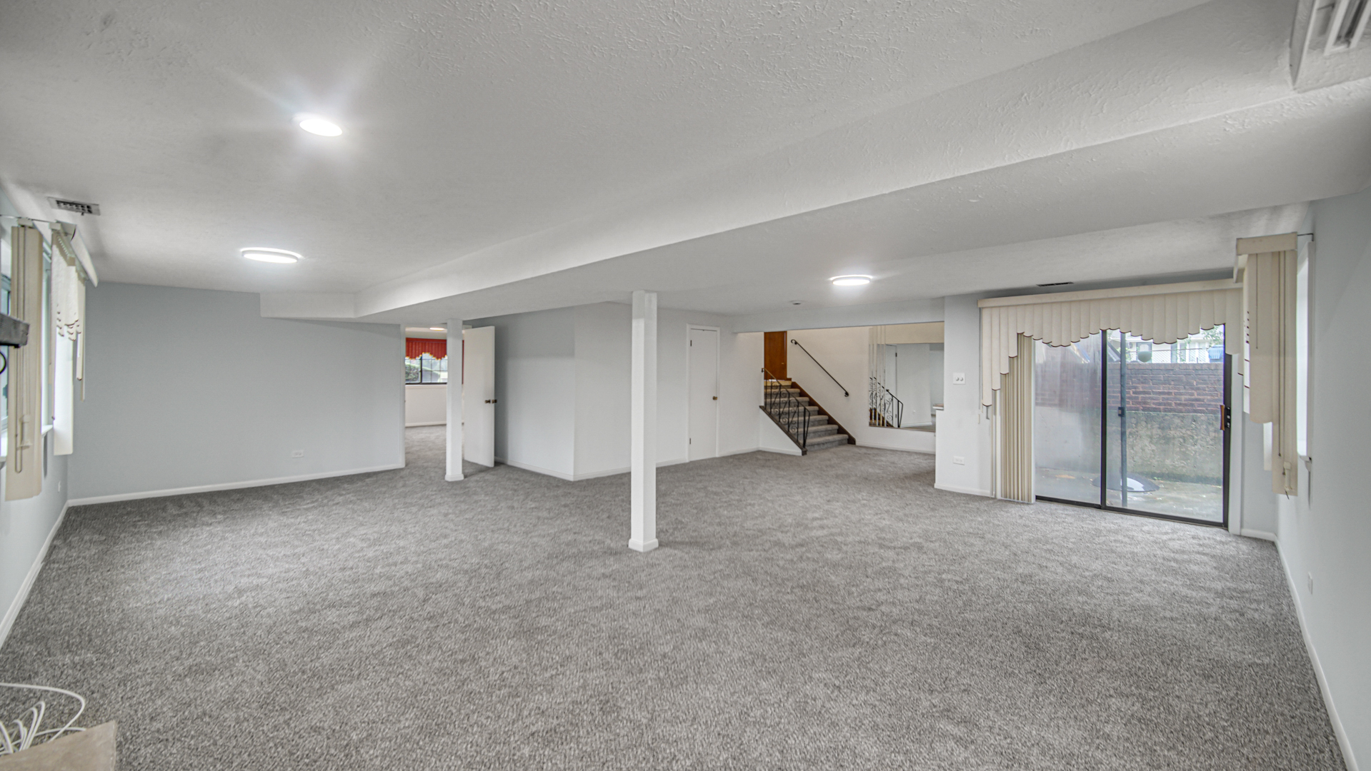 4431 187th Street Property Photo 11