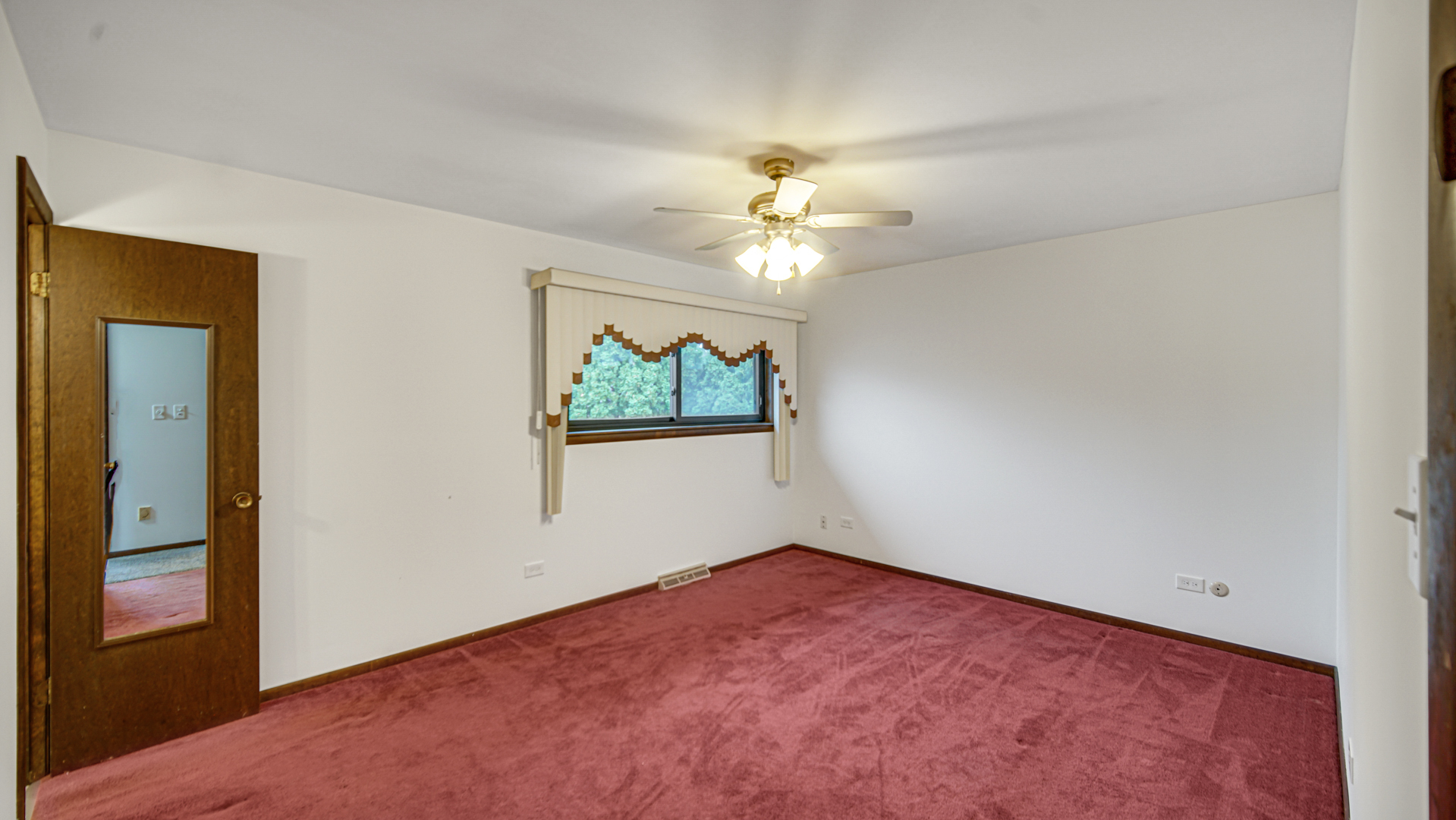 4431 187th Street Property Photo 17