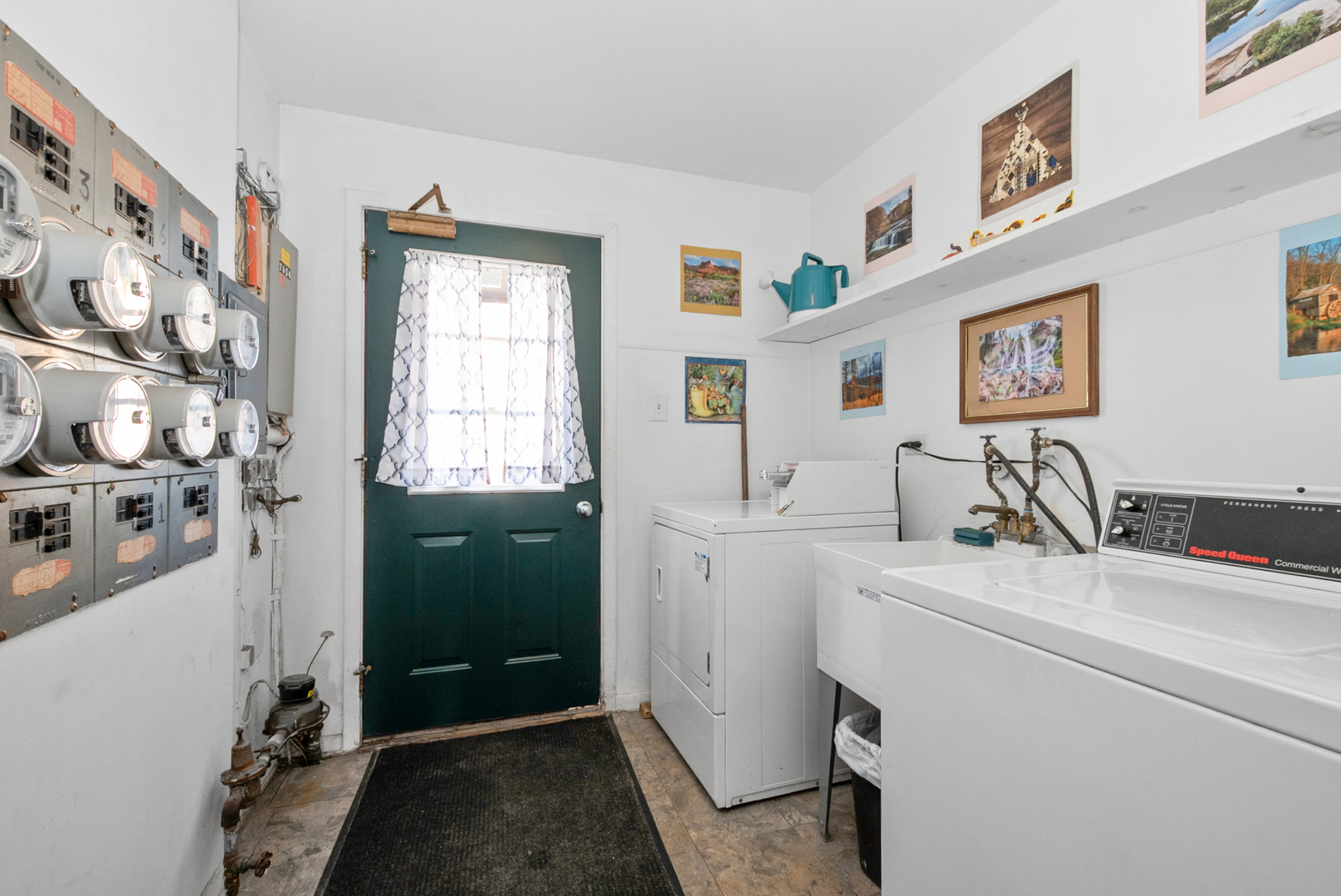 7654 S Harlem Avenue Property Photo 38