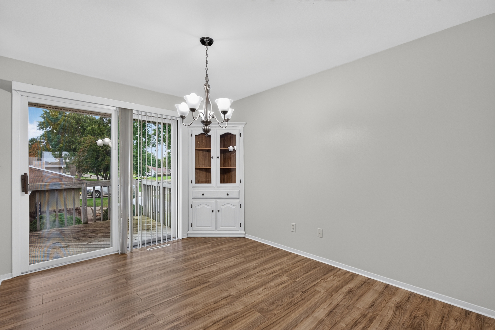 1520 Adams Street Property Photo 8