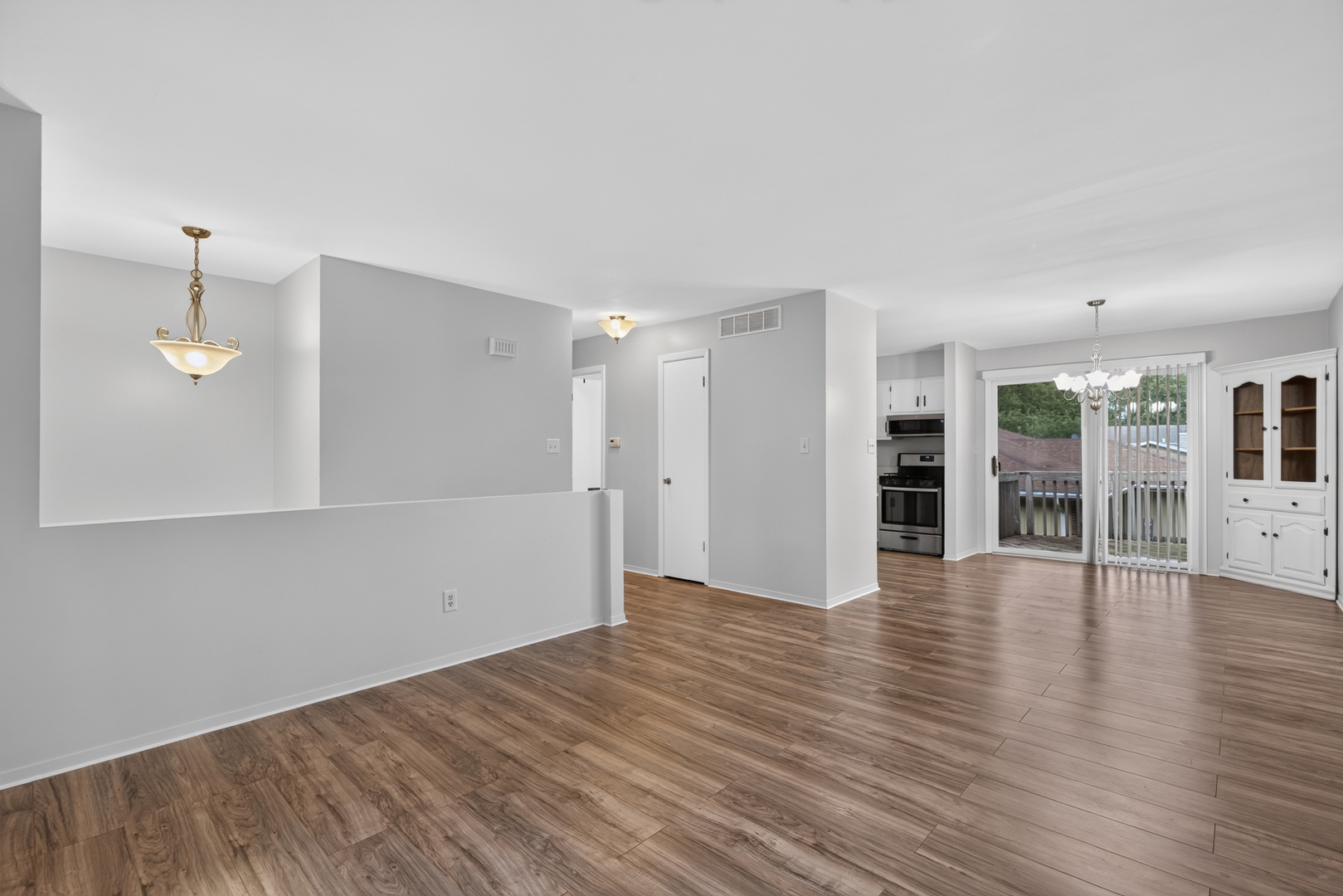 1520 Adams Street Property Photo 11