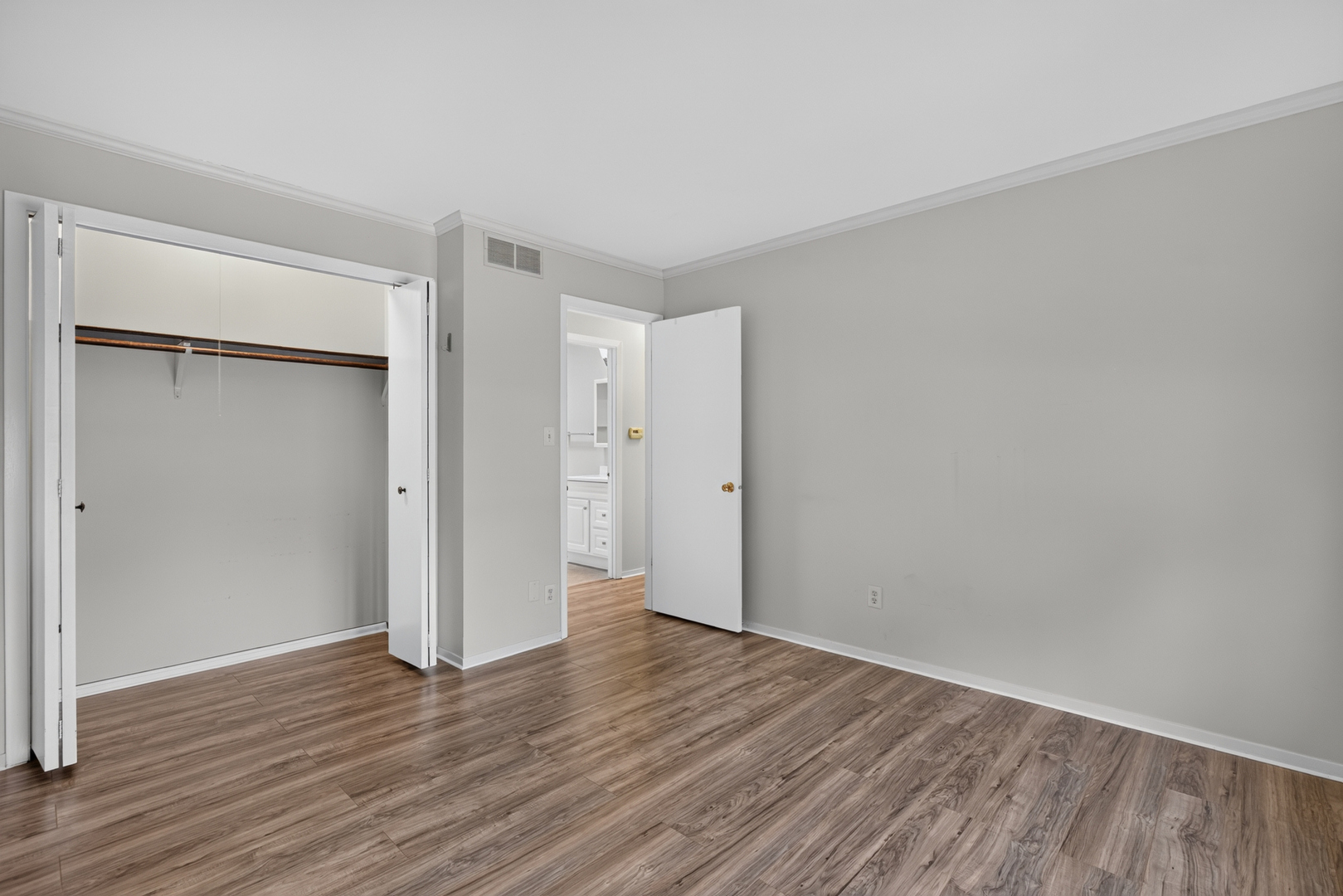 1520 Adams Street Property Photo 16