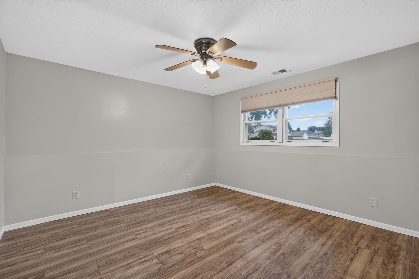 1520 Adams Street Property Photo 19
