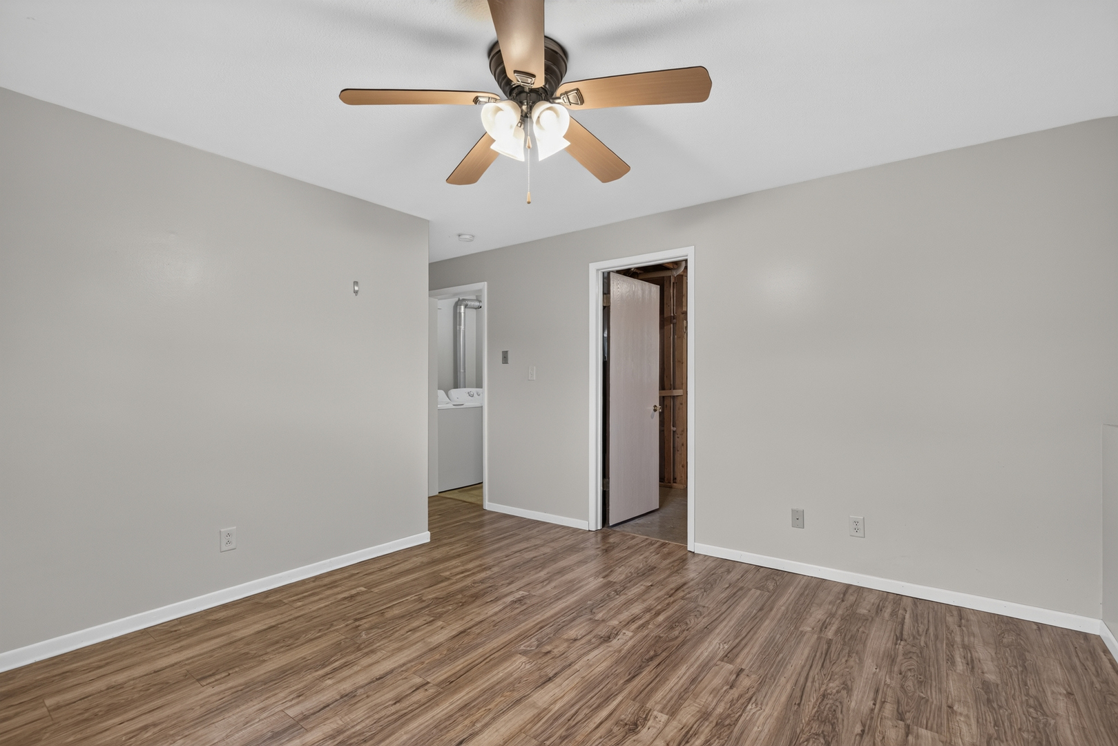 1520 Adams Street Property Photo 20
