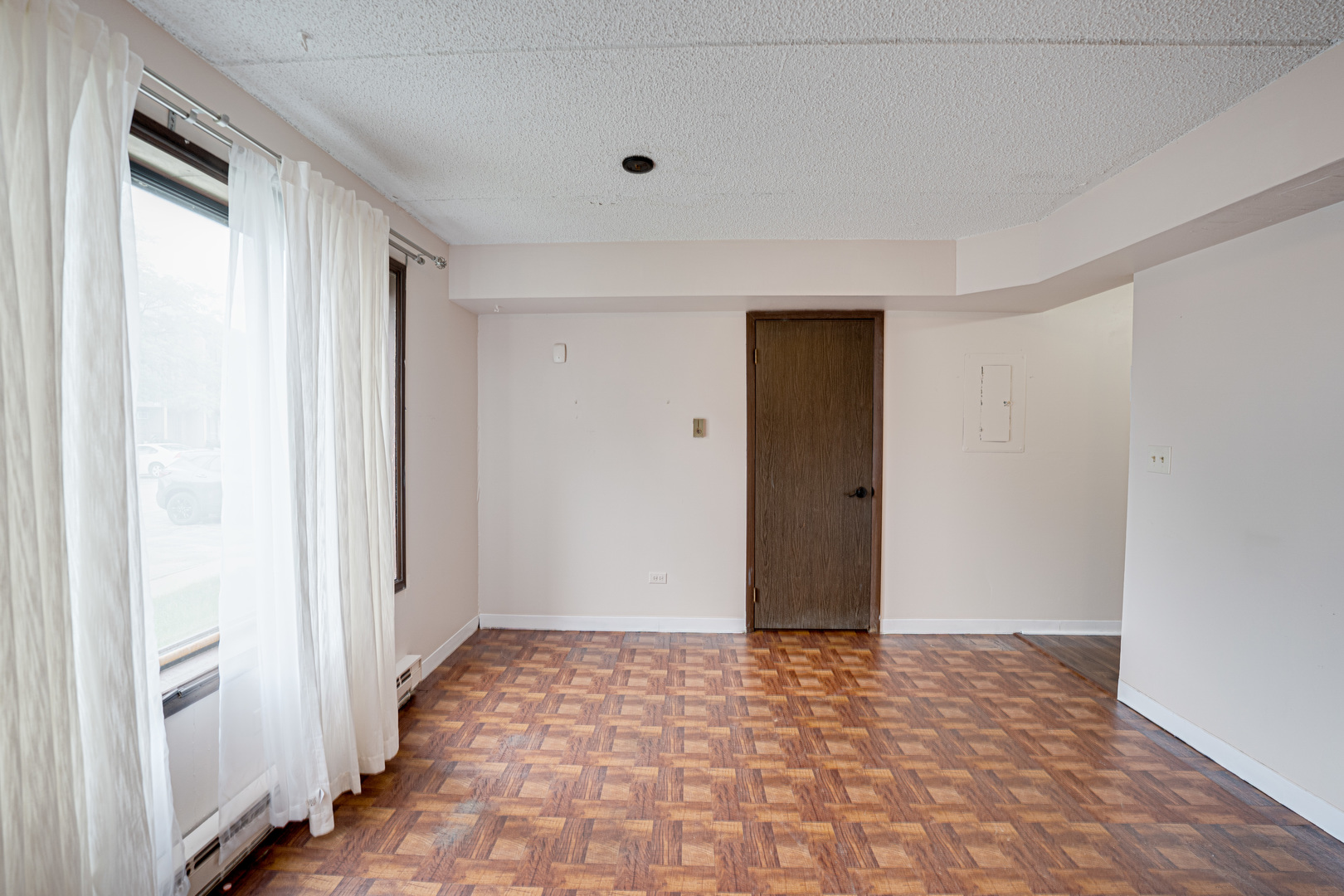 611 N Briar Hill Lane 1 Property Photo 5