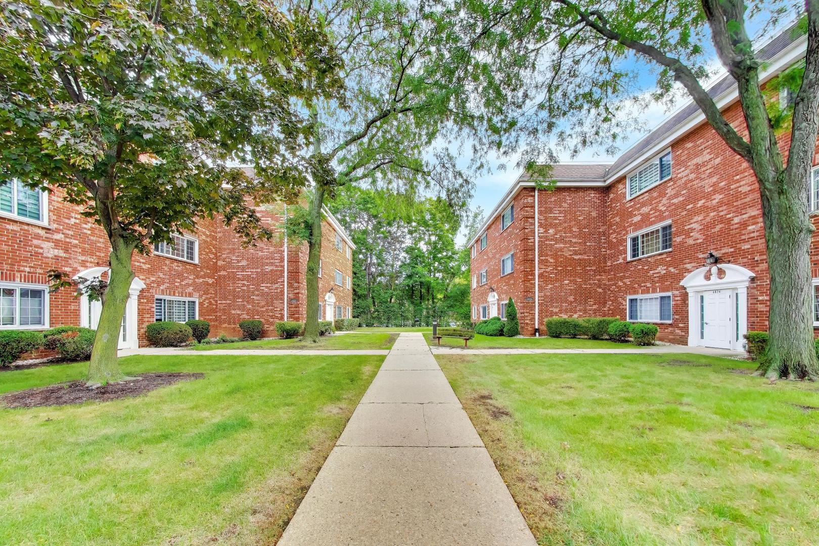 6876 W Touhy Avenue 3e Property Photo 2