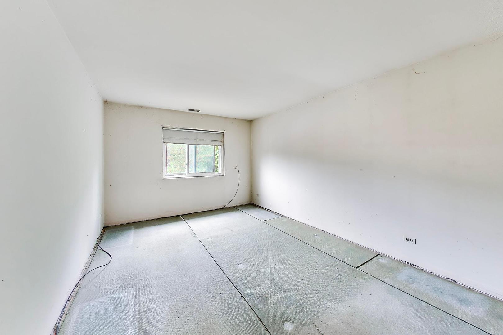 6876 W Touhy Avenue 3e Property Photo 9