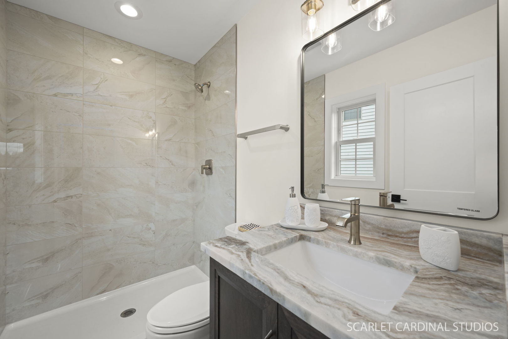 835 Avon Court Property Photo 16
