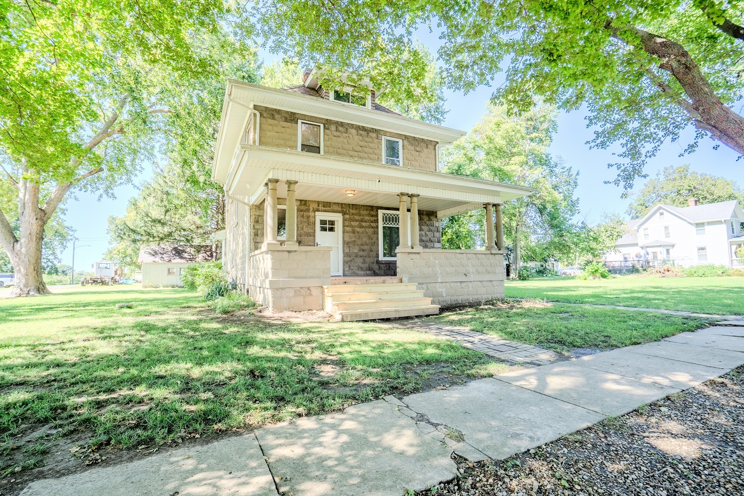 507 S Griffin Street Property Photo 1