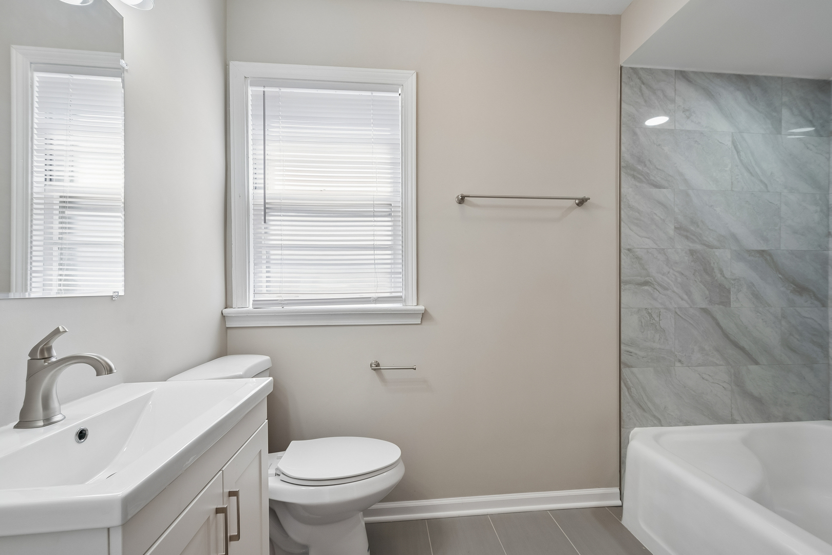 6118 N Kimball Avenue Property Photo 25