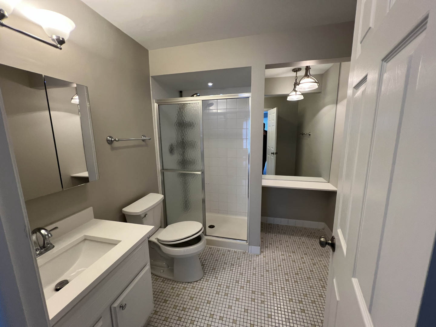 2600 Windsor Mall 2e Property Photo 5