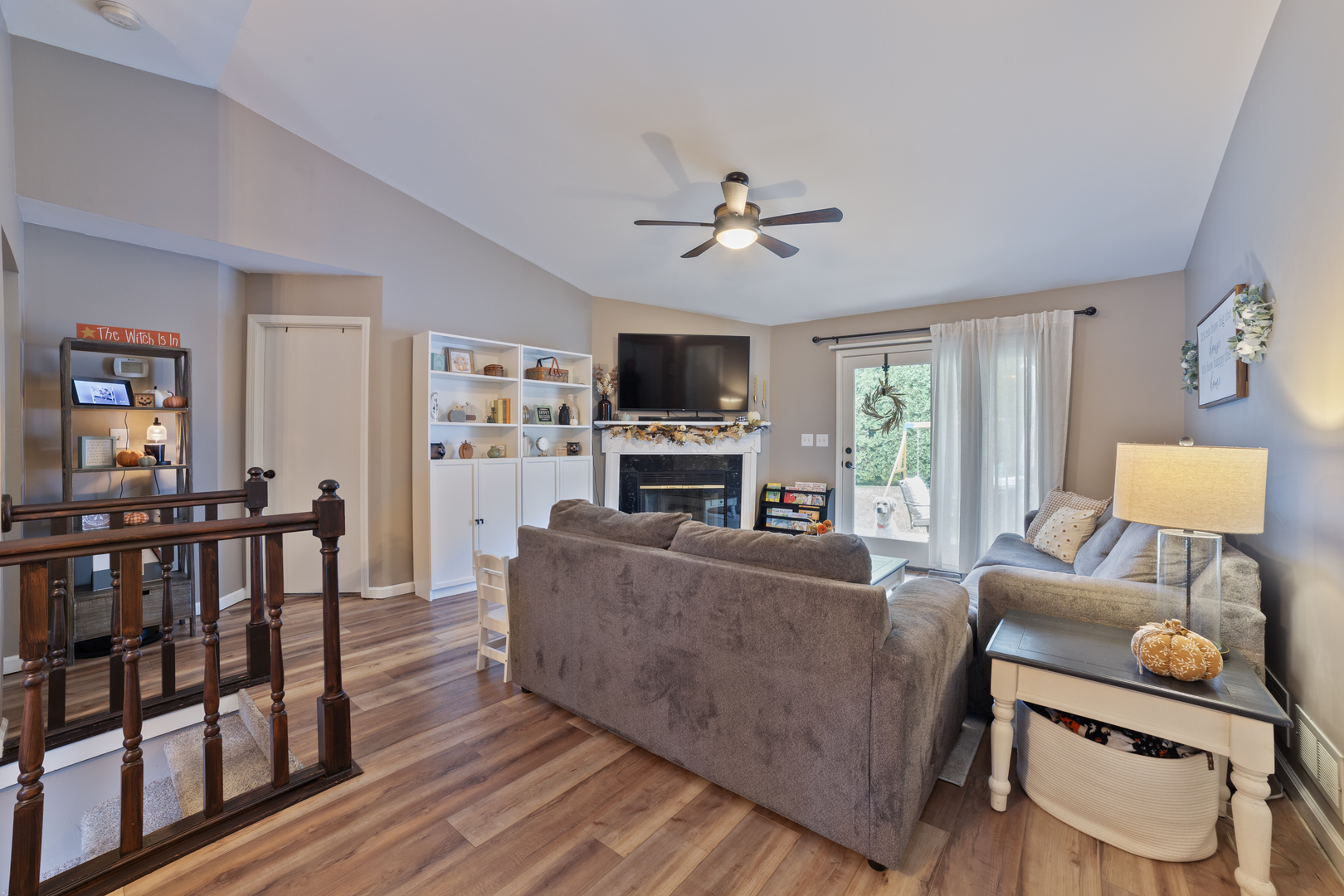 611 S Orchid Path Property Photo 4