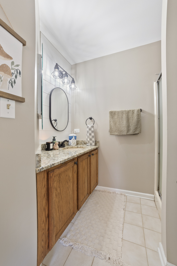 611 S Orchid Path Property Photo 10